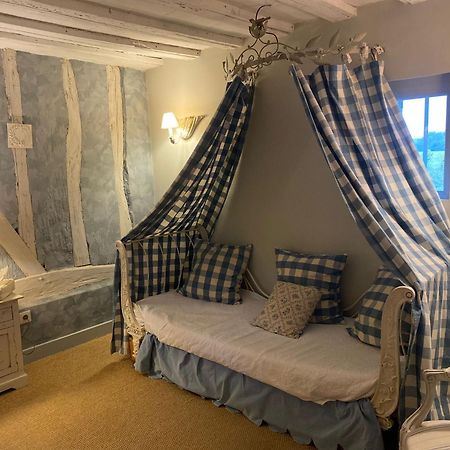 Bed and Breakfast Domaine De La Creuse Moussey  Экстерьер фото