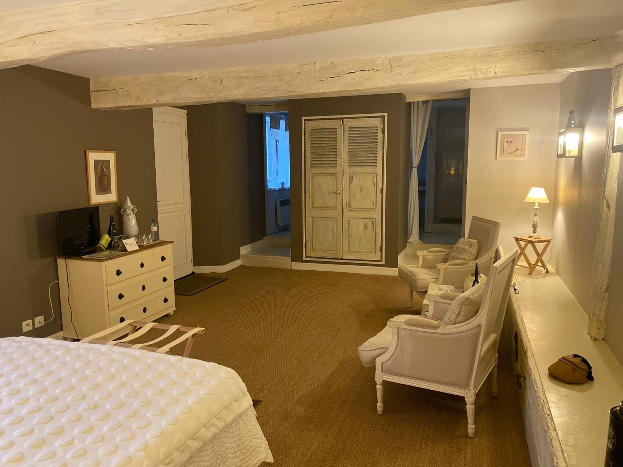 Bed and Breakfast Domaine De La Creuse Moussey  Экстерьер фото