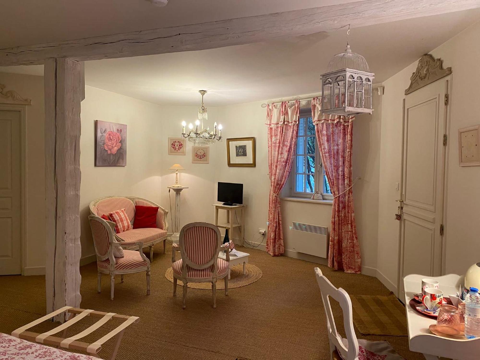 Bed and Breakfast Domaine De La Creuse Moussey  Экстерьер фото